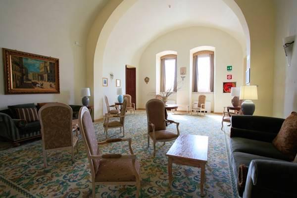 Готель San Paolo Al Convento Трані Екстер'єр фото