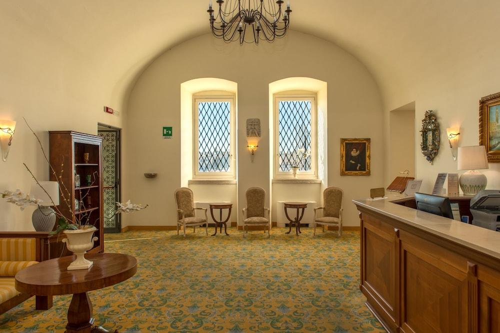 Готель San Paolo Al Convento Трані Екстер'єр фото